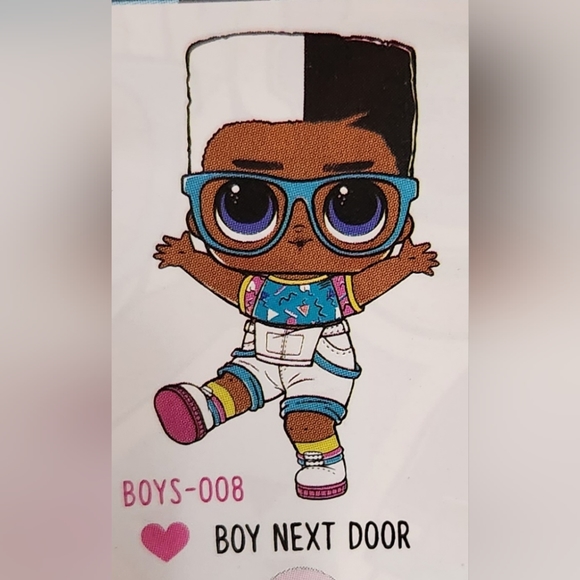 LOL Surprise Dolls Boys Series 1 Ultra-Rare Boy Next Door - Picture 4 of 4
